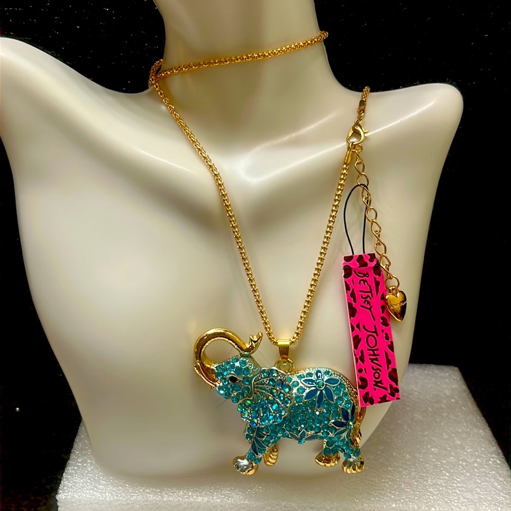 Betsey Johnson Blue Singing Elephant Pendant Necklace